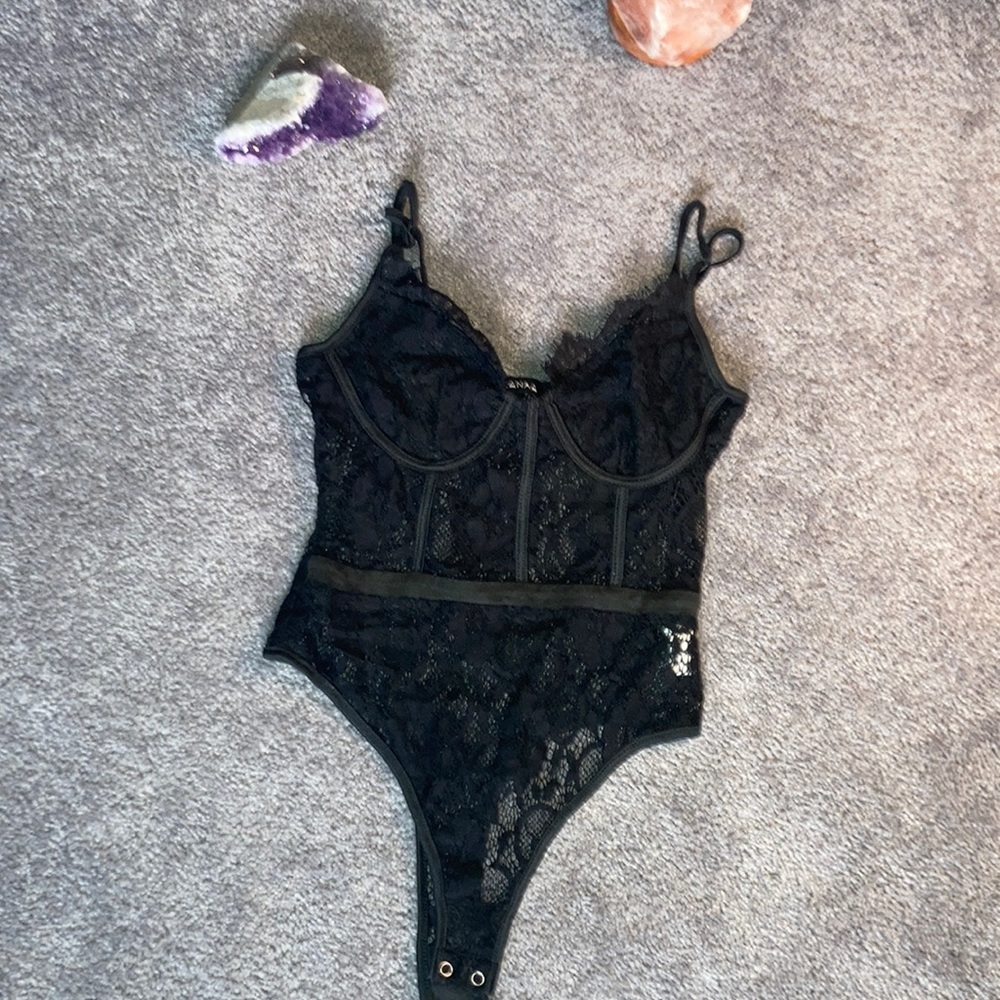 NAANAA Lace Bodysuit
